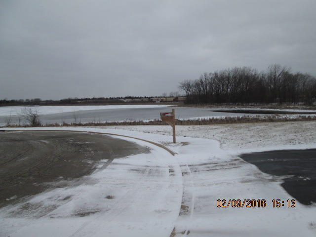 1015 Riverstone Dr, Aurora, IL 60502 photo 4