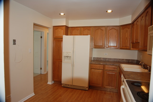 1500 Harbour Dr #4P, Wheeling, IL 60090 photo 3