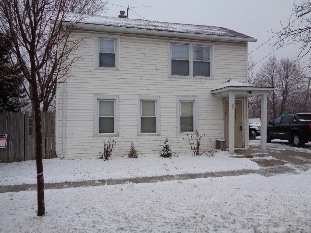 1311 S State St, Lockport, IL 60441 photo 1