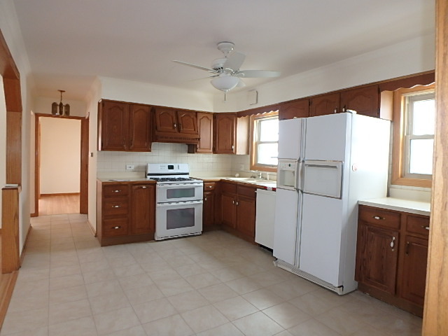 8044 45th Pl, Lyons, IL 60534 photo 12