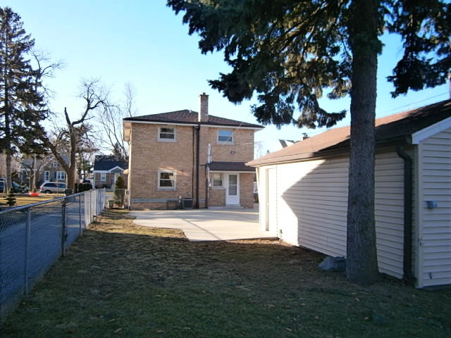 8044 45th Pl, Lyons, IL 60534 photo 4