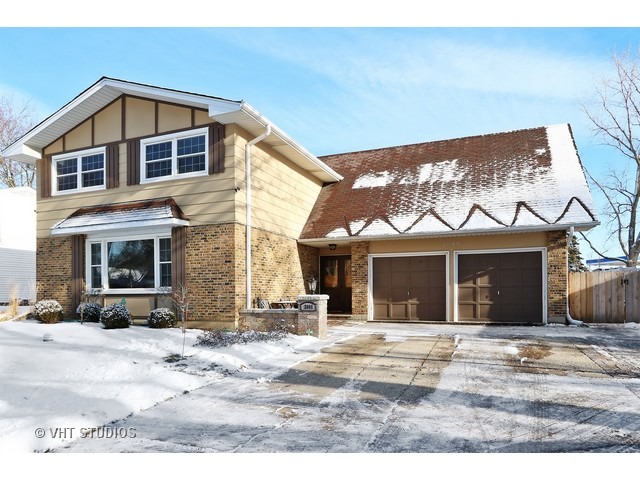 2048 Adams St, Rolling Meadows, IL 60008 photo 1