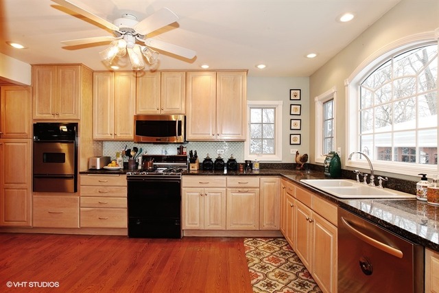 6107 Western Ave, Willowbrook, IL 60527 photo 4