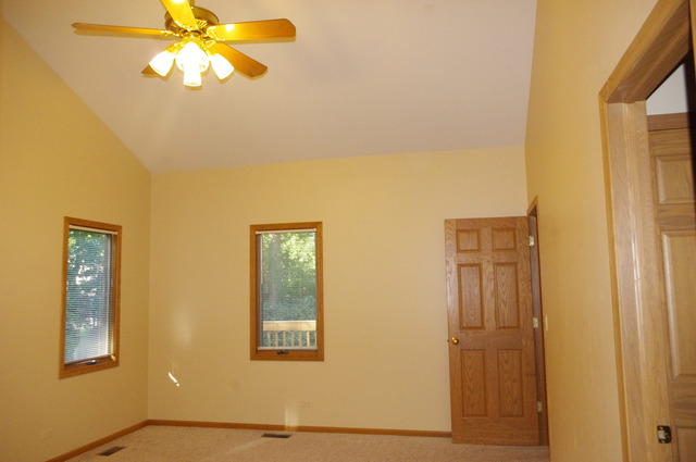 5540 Amanda Ct, Rolling Meadows, IL 60008 photo 7