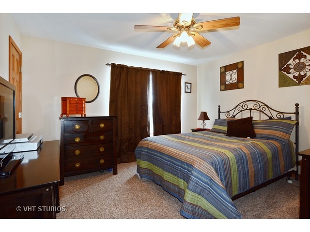 318 High St, Maple Park, IL 60151 photo 9