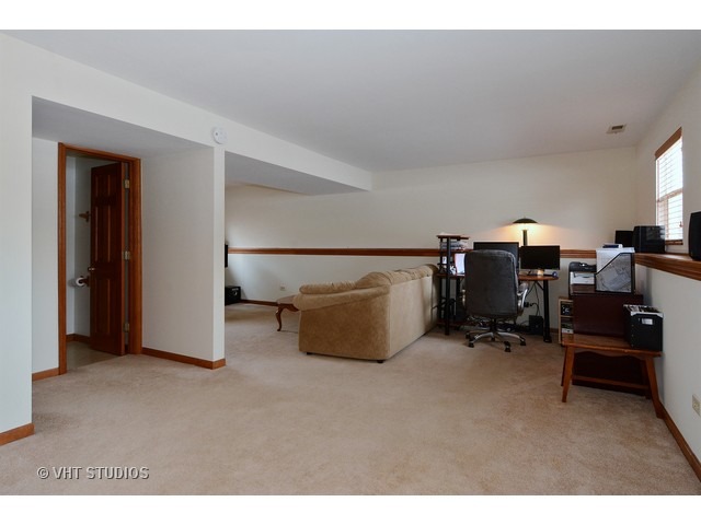318 High St, Maple Park, IL 60151 photo 7