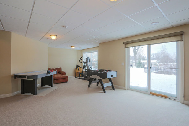 2051 Windham Cir, Wheaton, IL 60187 photo 21