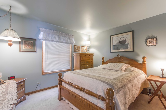 1505 Fairfax Ln, Bartlett, IL 60103 photo 13