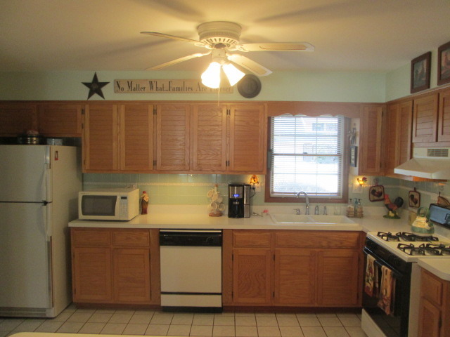 3529 Ronald Rd, Crete, IL 60417 photo 3