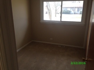 21 S Warrington Rd, Des Plaines, IL 60016 photo 4