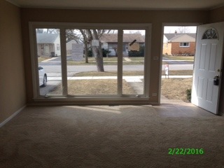 21 S Warrington Rd, Des Plaines, IL 60016 photo 2