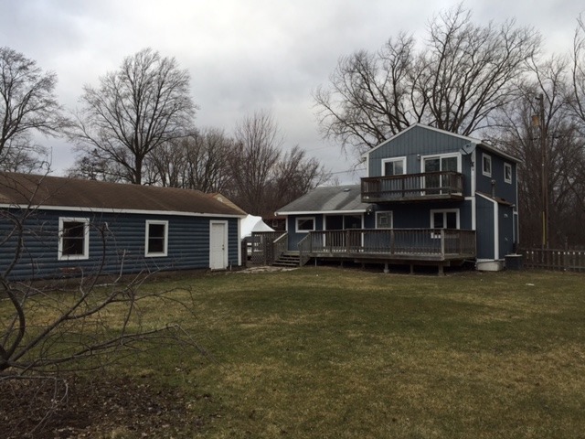 5324 Circle Dr, Mchenry, IL 60050 photo 2