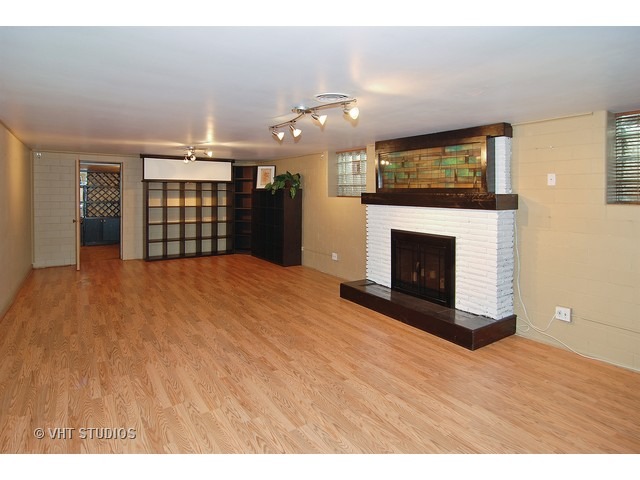229 Blackhawk Rd, Riverside, IL 60546 photo 5