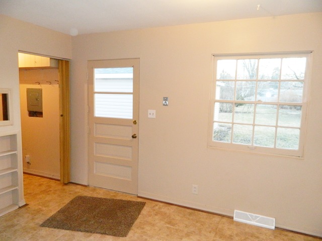 7 Hampton Rd, Montgomery, IL 60538 photo 5