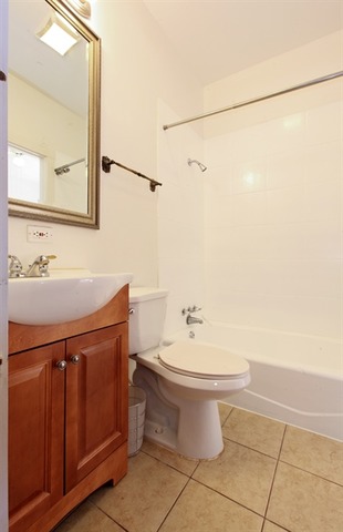 1359 E 57th St #3, Chicago, IL 60637 photo 6