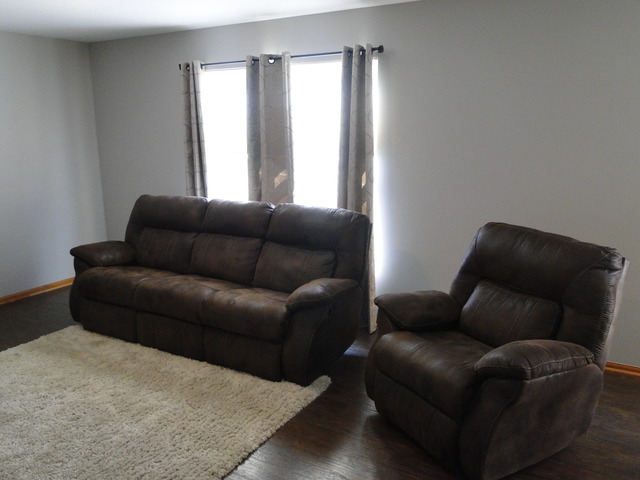 1707 Kenicott Ln, Plainfield, IL 60586 photo 6