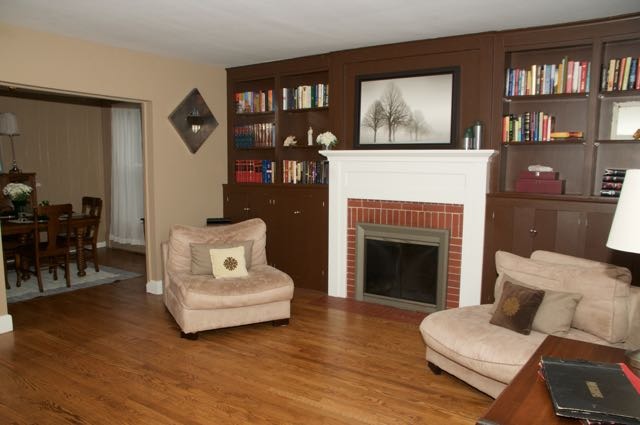 512 Oregon Ave, Dundee, IL 60118 photo 3
