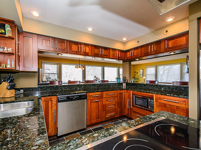 3250 Central St, Evanston, IL 60201 photo 6