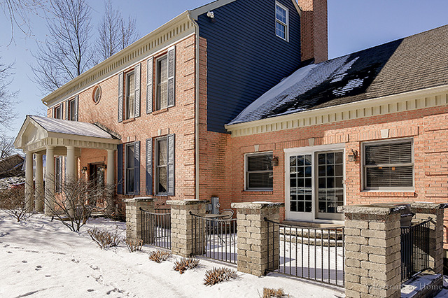 1724 Stoddard Ave, Wheaton, IL 60187 photo 2