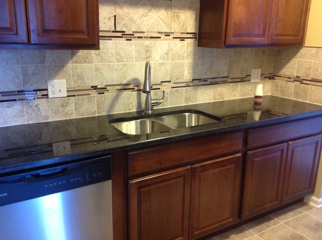 1015 Cascade Dr, Aurora, IL 60506 photo 5