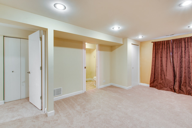 2702 N Artesian Ave, Chicago, IL 60647 photo 12