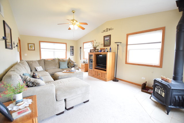 3419 Turnberry Dr, Mchenry, IL 60050 photo 7