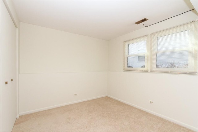 4140 N Parkside Dr, Hoffman Estates, IL 60192 photo 15