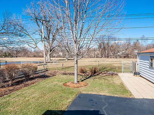 215 E Cayuga Ave, Elmhurst, IL 60126 photo 23