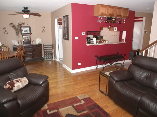 1838 Williamsburg Dr, Hoffman Estates, IL 60169 photo 6