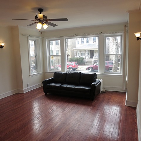 5819 N Rockwell St, Chicago, IL 60659 photo 5