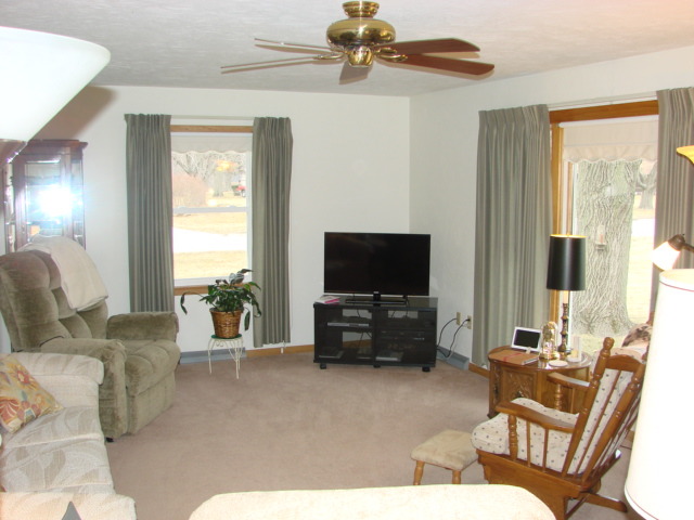 603 E 3rd St, Prophetstown, IL 61277 photo 12