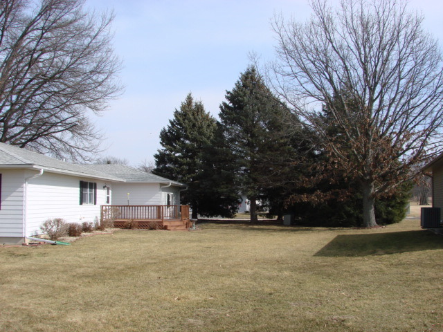 603 E 3rd St, Prophetstown, IL 61277 photo 3