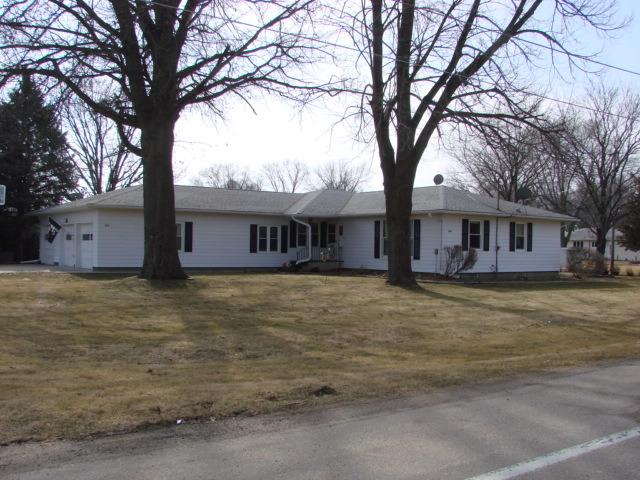 603 E 3rd St, Prophetstown, IL 61277 photo 18