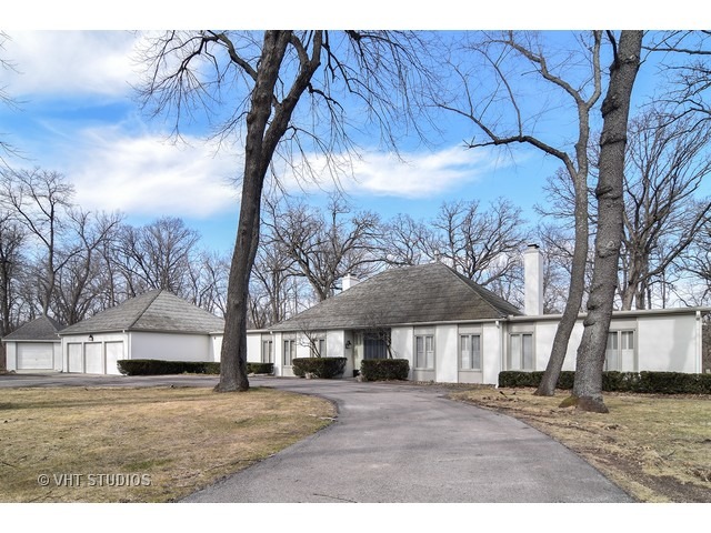 33 W622 White Thorne Rd, Wayne, IL 60184 photo 12