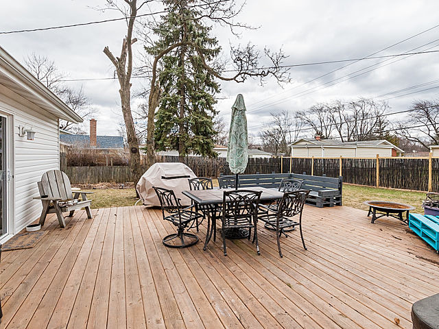 555 Bode Rd, Hoffman Estates, IL 60169 photo 20