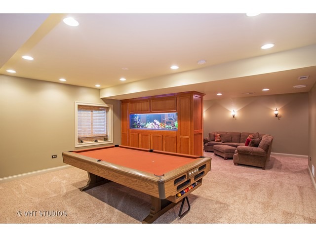 386 Sterling Cir, Cary, IL 60013 photo 11
