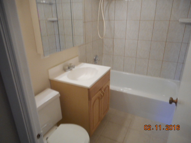 1500 Sandstone Dr #101, Wheeling, IL 60090 photo 11