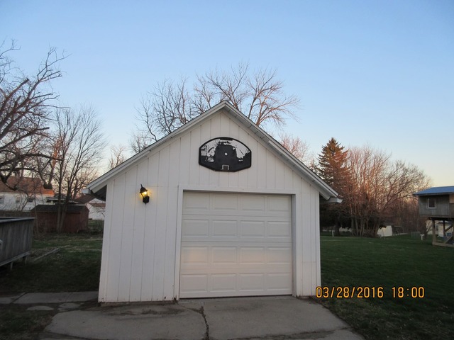 1008 Avery Ave, Dixon, IL 61021 photo 2