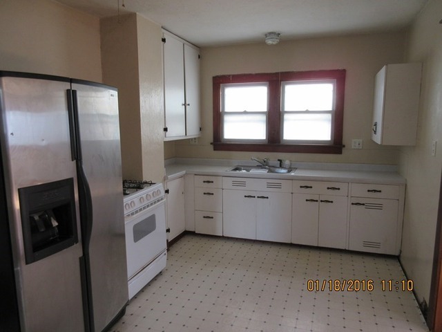1008 Avery Ave, Dixon, IL 61021 photo 8