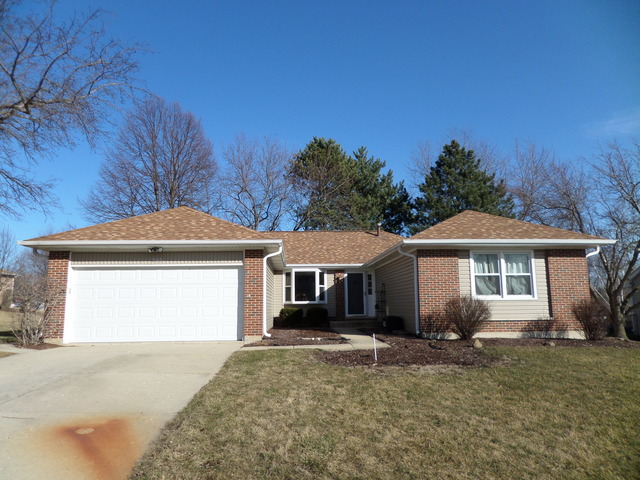 355 Partridge Ct, Algonquin, IL 60102 photo 1
