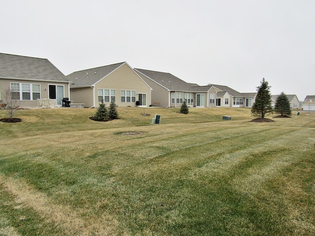 2743 Beacon Point Cir, Elgin, IL 60124 photo 18