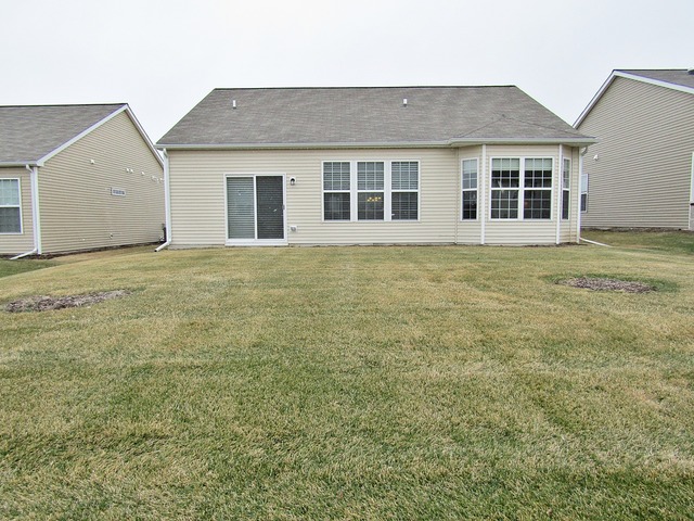 2743 Beacon Point Cir, Elgin, IL 60124 photo 19