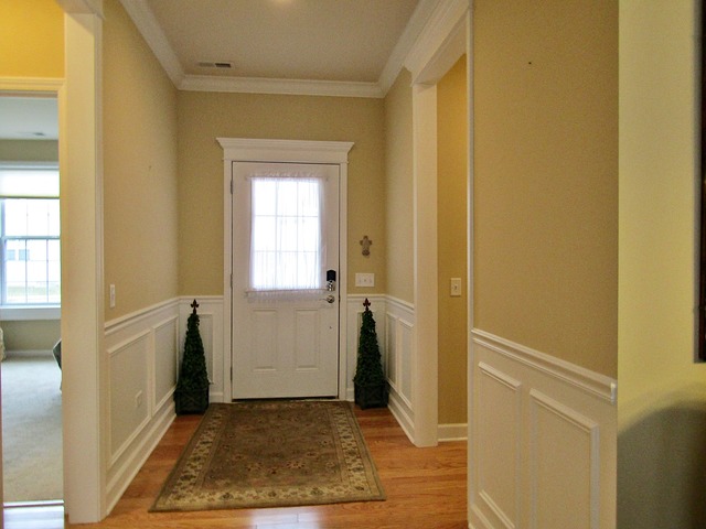 2743 Beacon Point Cir, Elgin, IL 60124 photo 3