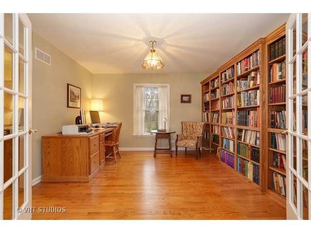 0 N070 Pierce Ave, Wheaton, IL 60187 photo 5