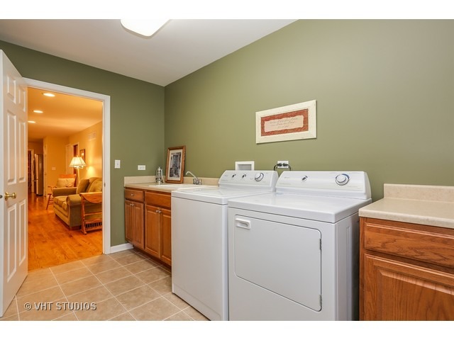 0 N070 Pierce Ave, Wheaton, IL 60187 photo 12