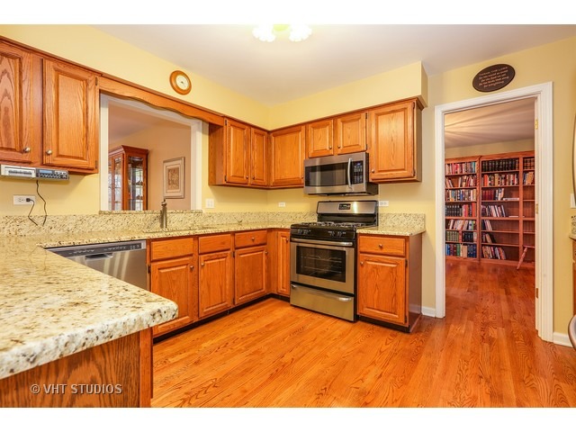 0 N070 Pierce Ave, Wheaton, IL 60187 photo 6