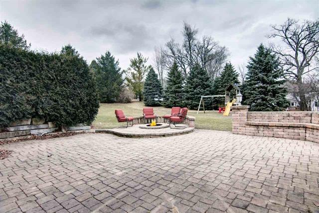 7474 Joy Ln, Roscoe, IL 61073 photo 25