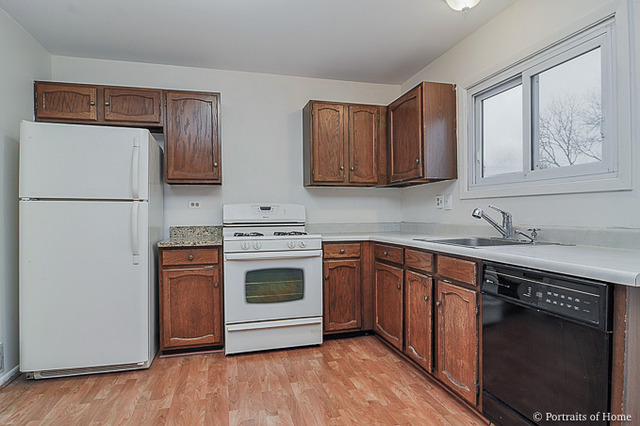 326 Cedarbrook Rd, Naperville, IL 60565 photo 5