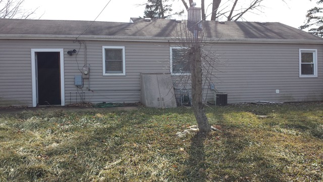 402 W Broadway St, Mchenry, IL 60050 photo 2