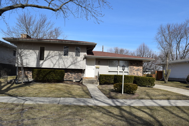 2942 191st Pl, Lansing, IL 60438 photo 1